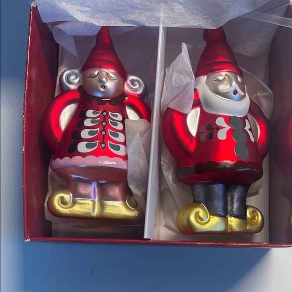 IKEA VINTERFINT Red and White Santa Figurines - Picture 2 of 2